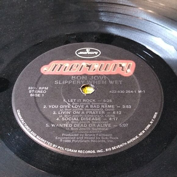 Bon Jovi 'Slippery When Wet' Vinyl Record - Picture 8 of 10